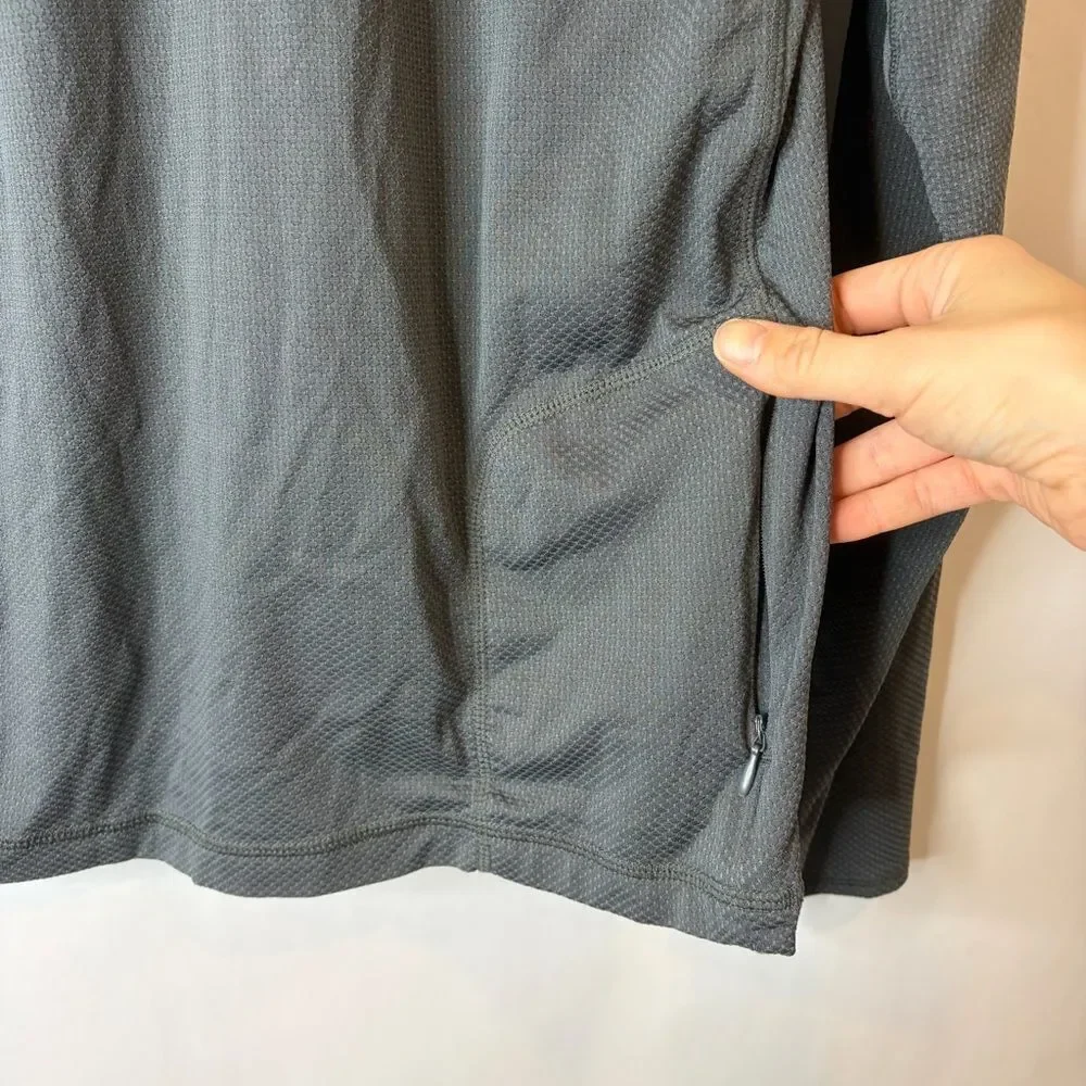 RHONE Charcoal Long Sleeve Quarter-Zip Sweatshirt size Small
